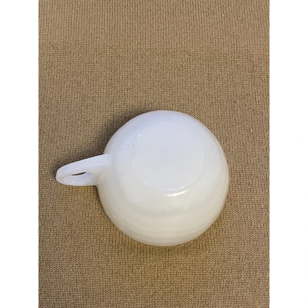 Rare VNTG Hand Crafted/Carved White Banded Onyx Stone Tea Cup 4 Oz Capacity